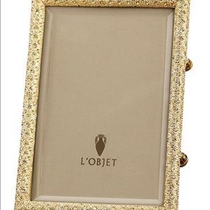 L’objet Pave Swarovski Crystal Frame
